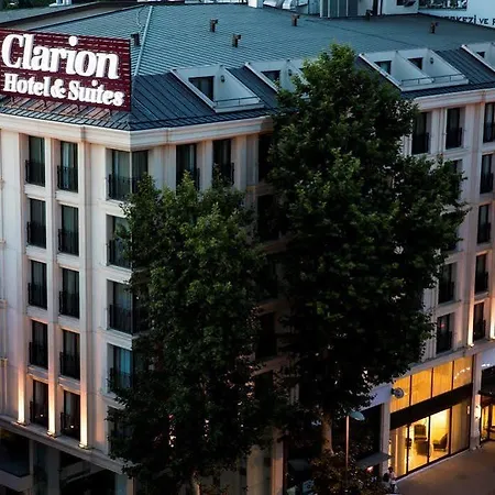Hotel Clarion Hotel&suites *
